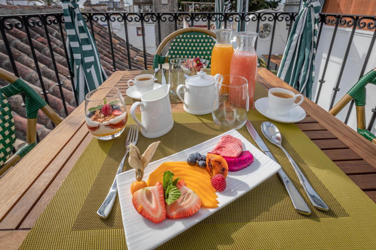 Hotel Claude Marbella Buitenkant foto